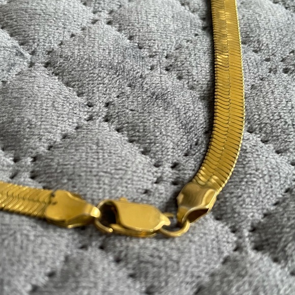 Herringbone - Picture 3 of 3